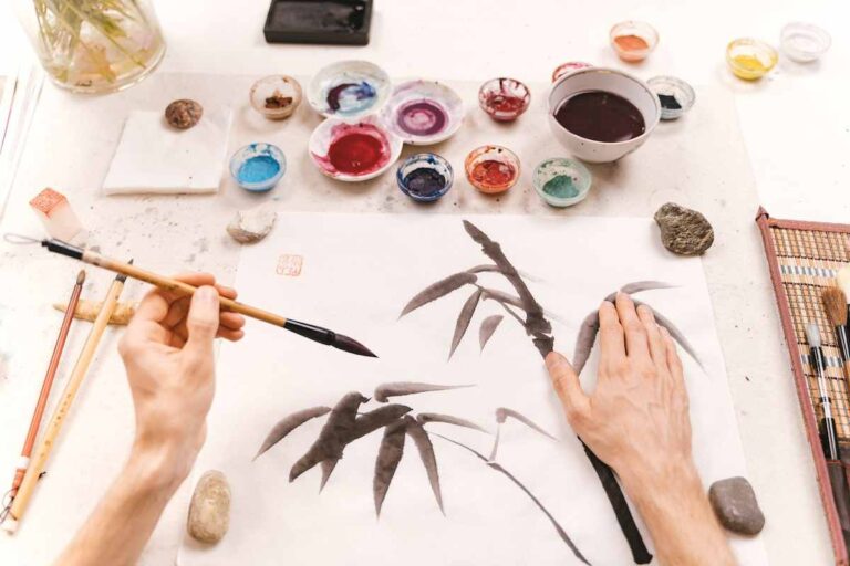 Como Usar Diferentes Materiais de Pintura